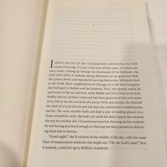 Becoming By Michelle Obama Hardcover First Edition - Picture 5 of 5